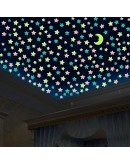 Фосфорисцентни светещи звездички за таван и стени – 100 броя