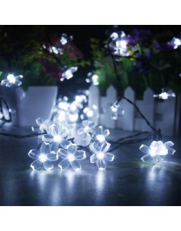Соларен гирлянд  за градина с лампички във форма на цветя